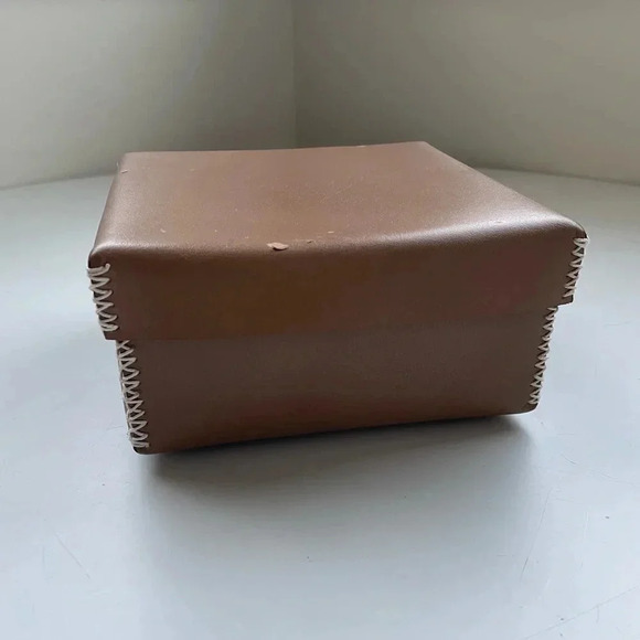 NWT Amber Lewis for Anthropologie Small Stitched Leather Nesting Box - Picture 14 of 15